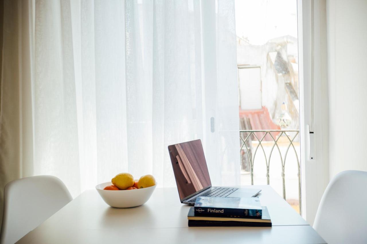 O&l San Luis Feel At In A Renovated * Seville